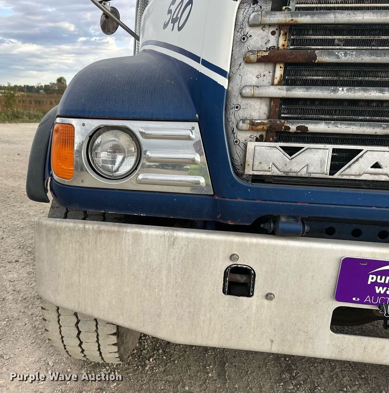 image for item DW4259 2005 Mack CV513 ready mix truck