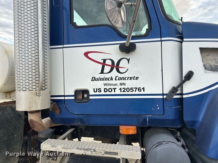 image for item DW4259 2005 Mack CV513 ready mix truck