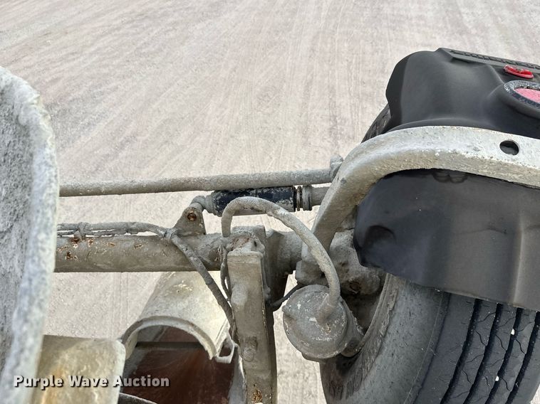 image for item DW4259 2005 Mack CV513 ready mix truck