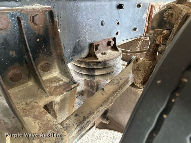 image for item DW4259 2005 Mack CV513 ready mix truck