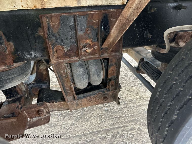 image for item DW4259 2005 Mack CV513 ready mix truck