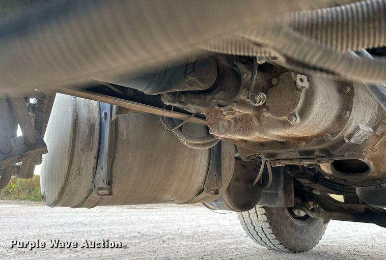 image for item DW4259 2005 Mack CV513 ready mix truck