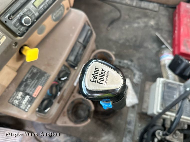 image for item DW4259 2005 Mack CV513 ready mix truck