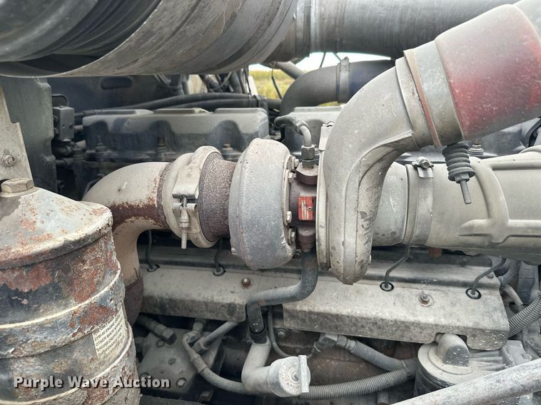 image for item DW4259 2005 Mack CV513 ready mix truck