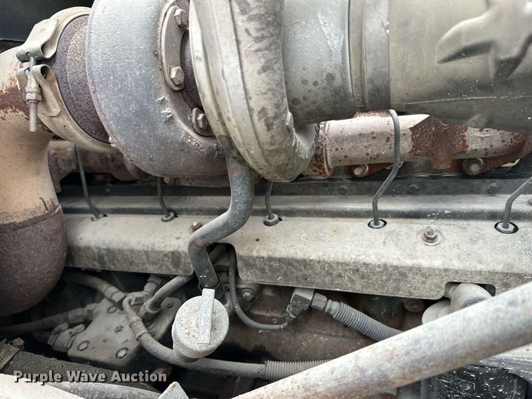 image for item DW4259 2005 Mack CV513 ready mix truck