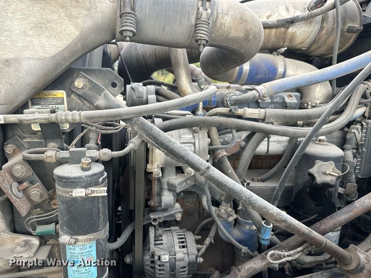 image for item DW4259 2005 Mack CV513 ready mix truck