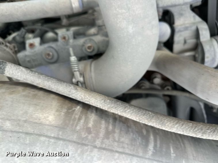 image for item DW4259 2005 Mack CV513 ready mix truck