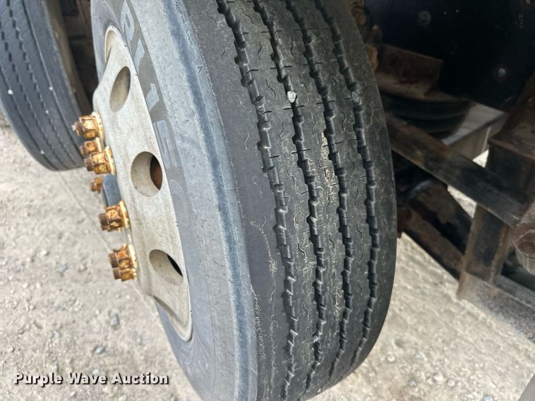 image for item DW4259 2005 Mack CV513 ready mix truck