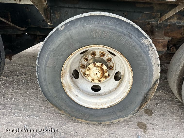 image for item DW4259 2005 Mack CV513 ready mix truck