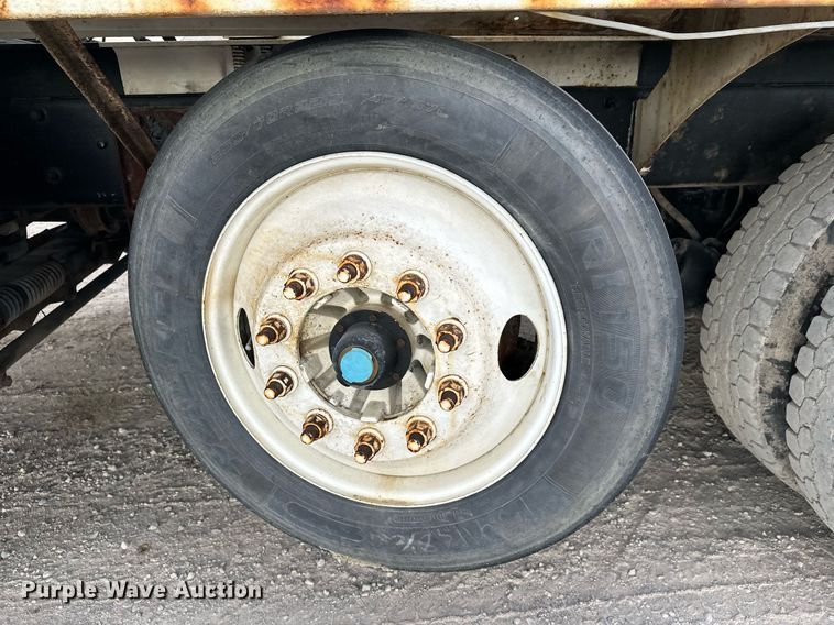 image for item DW4259 2005 Mack CV513 ready mix truck