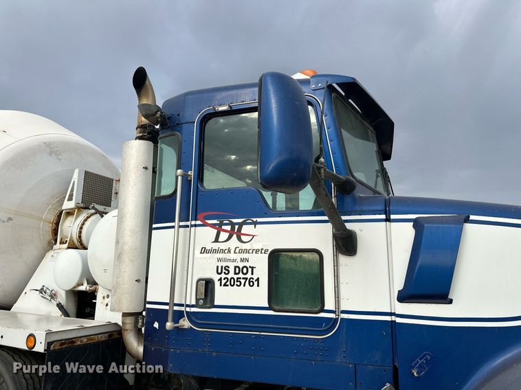 image for item DW4260 2005 Kenworth W900 ready mix truck