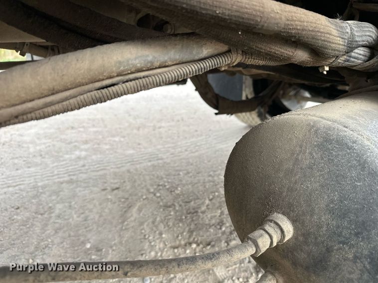 image for item DW4260 2005 Kenworth W900 ready mix truck