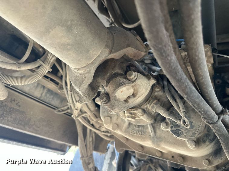 image for item DW4260 2005 Kenworth W900 ready mix truck