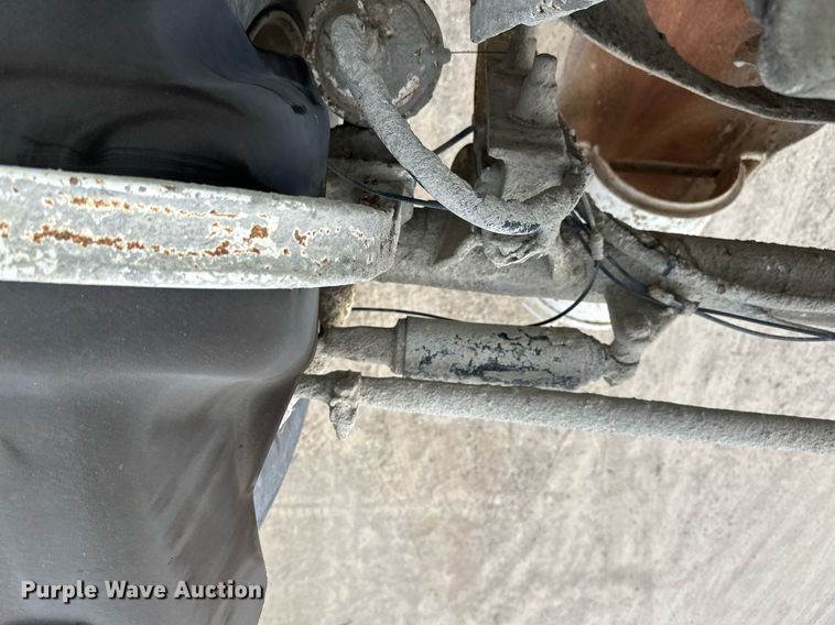 image for item DW4260 2005 Kenworth W900 ready mix truck