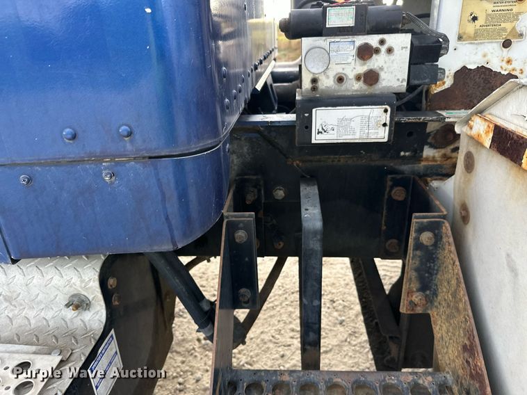 image for item DW4260 2005 Kenworth W900 ready mix truck