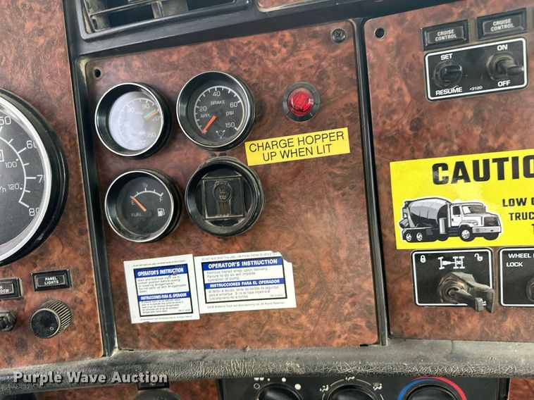 image for item DW4260 2005 Kenworth W900 ready mix truck