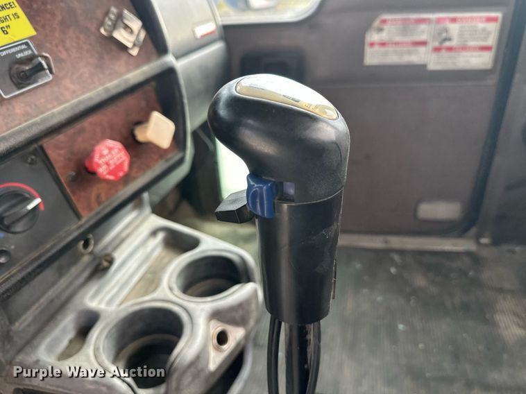 image for item DW4260 2005 Kenworth W900 ready mix truck