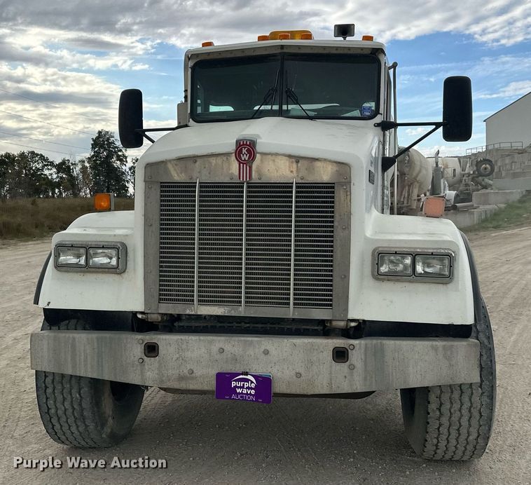 image for item DW4261 2006 Kenworth  W900 ready mix truck