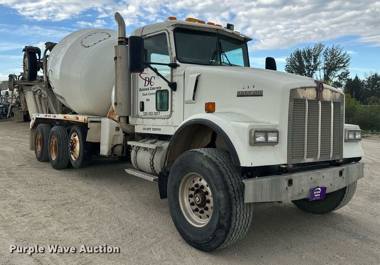 image for item DW4261 2006 Kenworth  W900 ready mix truck