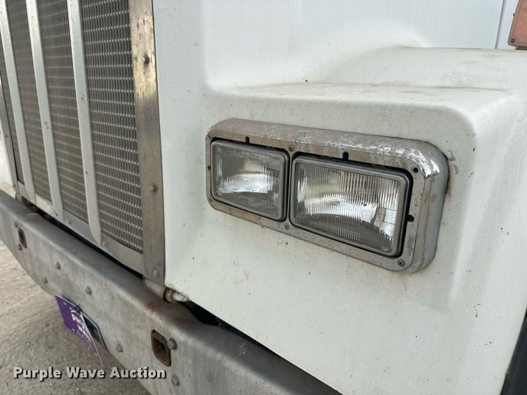 image for item DW4261 2006 Kenworth  W900 ready mix truck