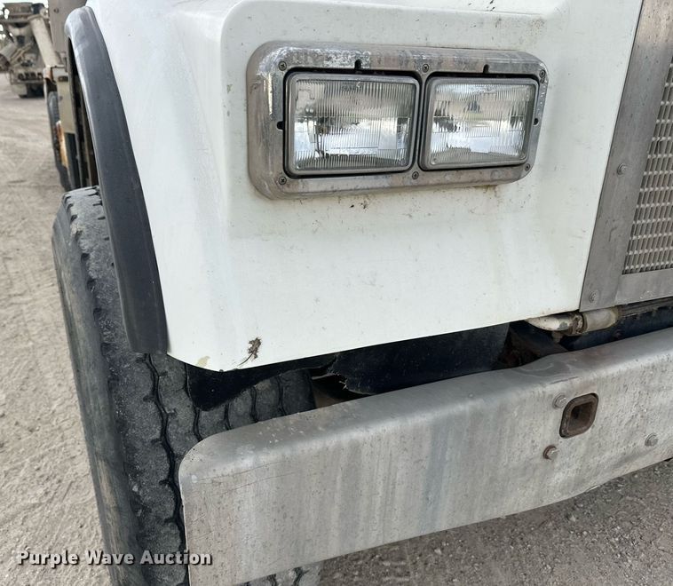 image for item DW4261 2006 Kenworth  W900 ready mix truck