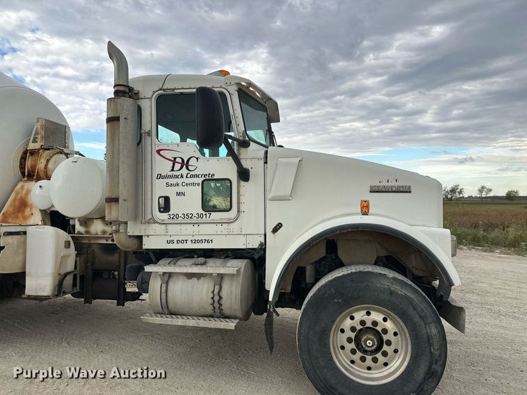 image for item DW4261 2006 Kenworth  W900 ready mix truck