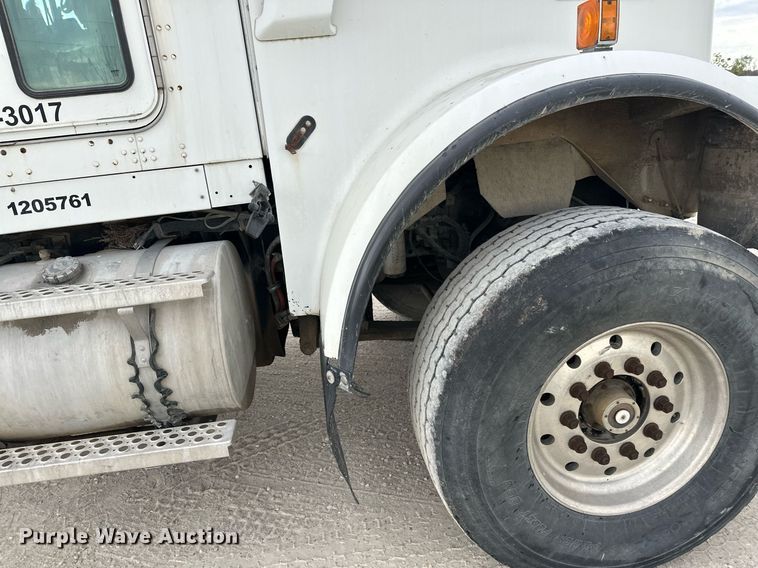 image for item DW4261 2006 Kenworth  W900 ready mix truck