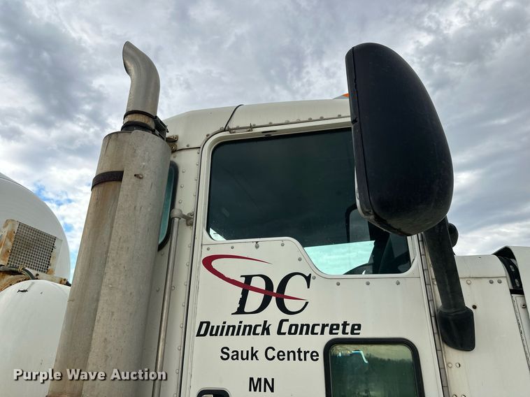 image for item DW4261 2006 Kenworth  W900 ready mix truck