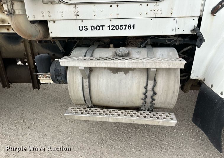 image for item DW4261 2006 Kenworth  W900 ready mix truck