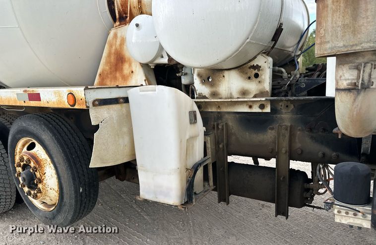 image for item DW4261 2006 Kenworth  W900 ready mix truck
