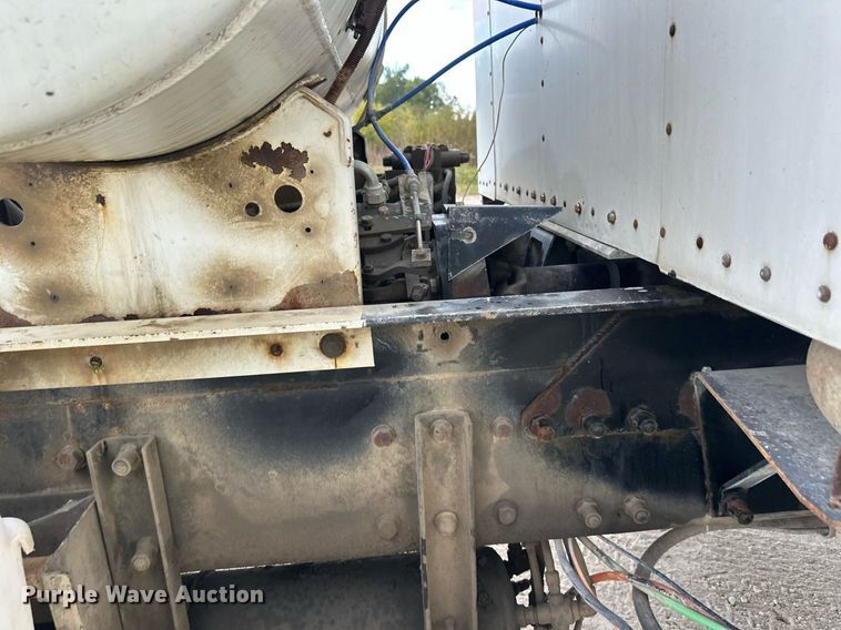 image for item DW4261 2006 Kenworth  W900 ready mix truck