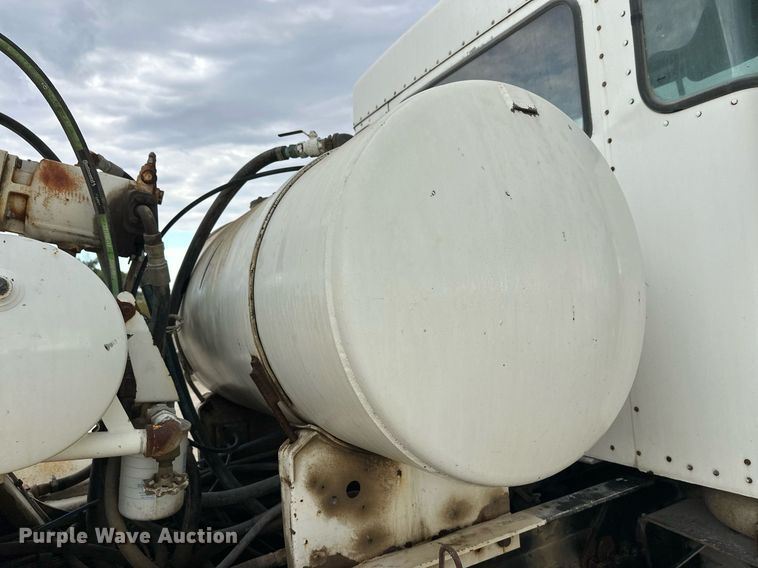 image for item DW4261 2006 Kenworth  W900 ready mix truck