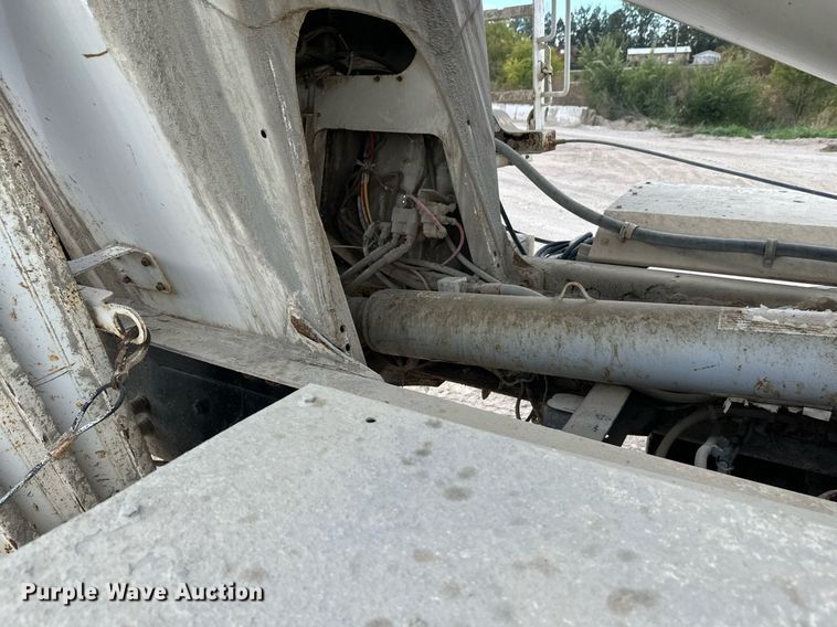 image for item DW4261 2006 Kenworth  W900 ready mix truck