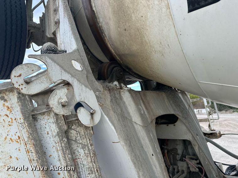 image for item DW4261 2006 Kenworth  W900 ready mix truck