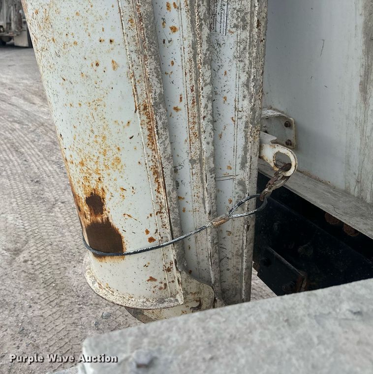 image for item DW4261 2006 Kenworth  W900 ready mix truck