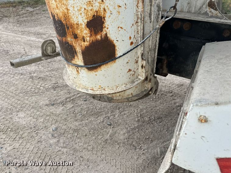 image for item DW4261 2006 Kenworth  W900 ready mix truck