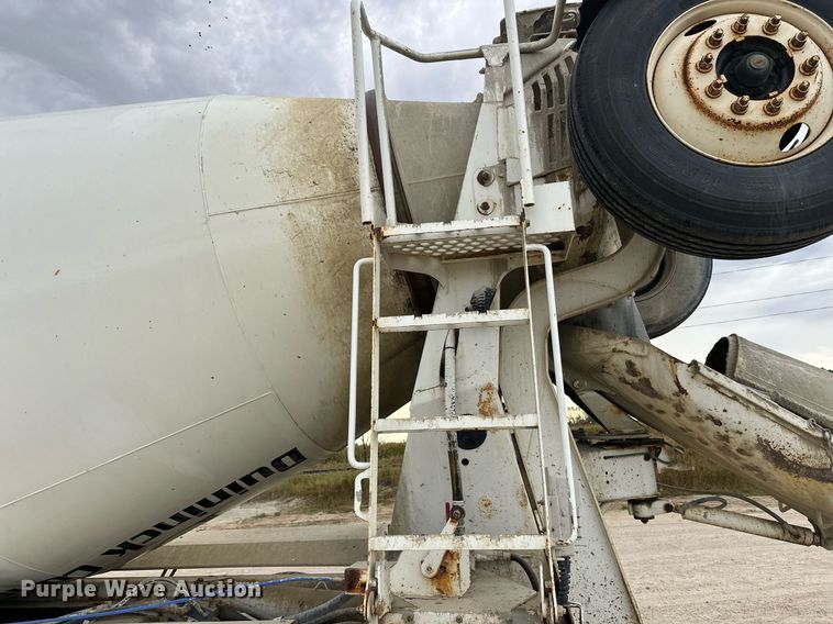 image for item DW4261 2006 Kenworth  W900 ready mix truck