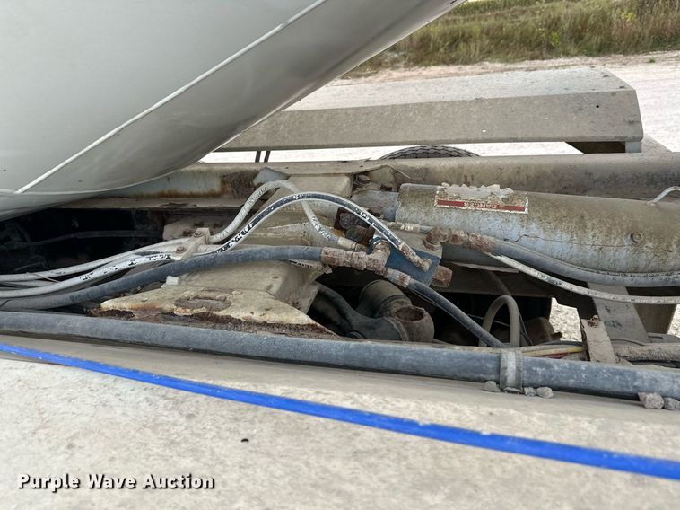 image for item DW4261 2006 Kenworth  W900 ready mix truck