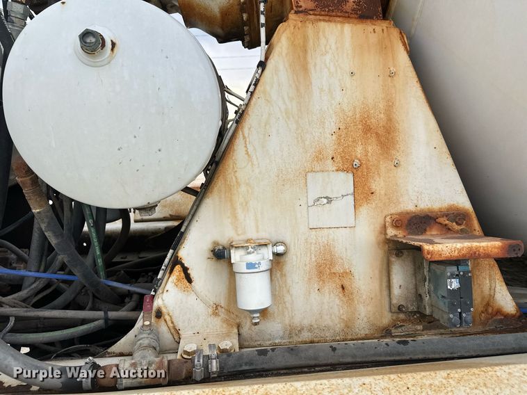 image for item DW4261 2006 Kenworth  W900 ready mix truck