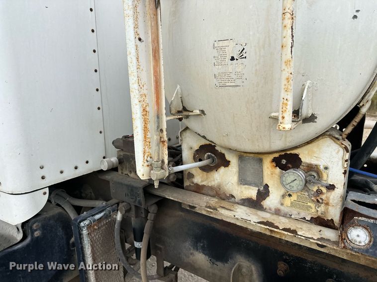 image for item DW4261 2006 Kenworth  W900 ready mix truck