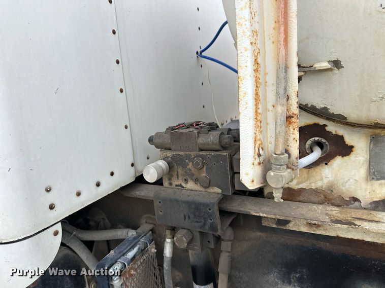 image for item DW4261 2006 Kenworth  W900 ready mix truck