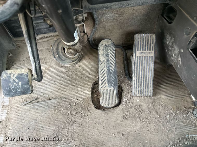 image for item DW4261 2006 Kenworth  W900 ready mix truck