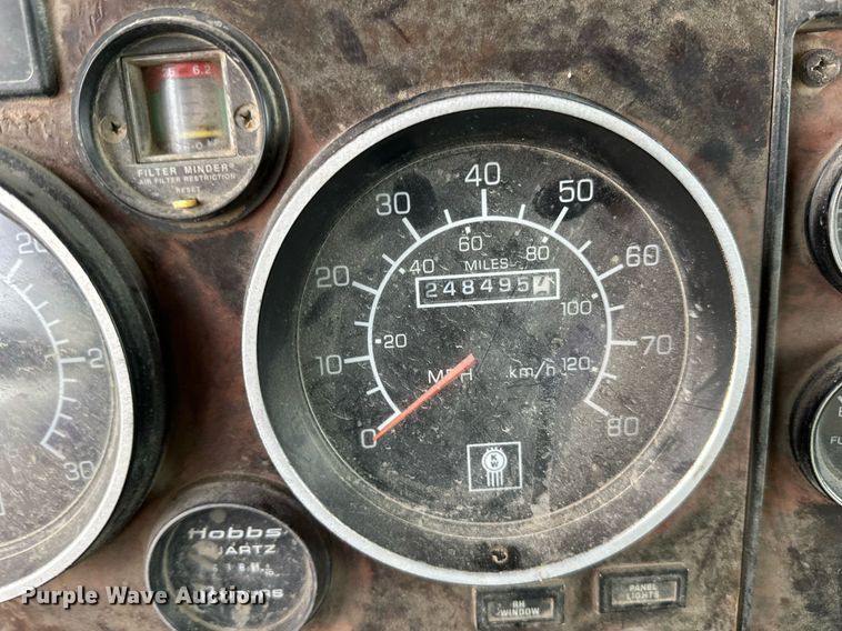 image for item DW4261 2006 Kenworth  W900 ready mix truck