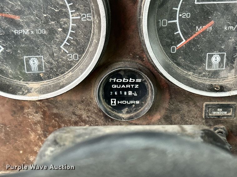 image for item DW4261 2006 Kenworth  W900 ready mix truck