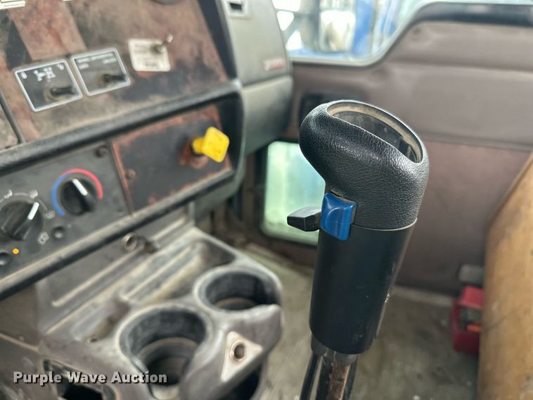 image for item DW4261 2006 Kenworth  W900 ready mix truck