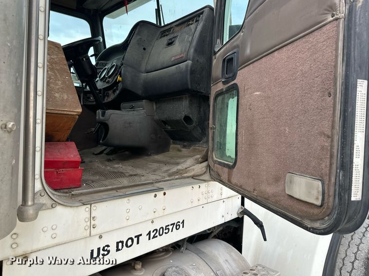 image for item DW4261 2006 Kenworth  W900 ready mix truck