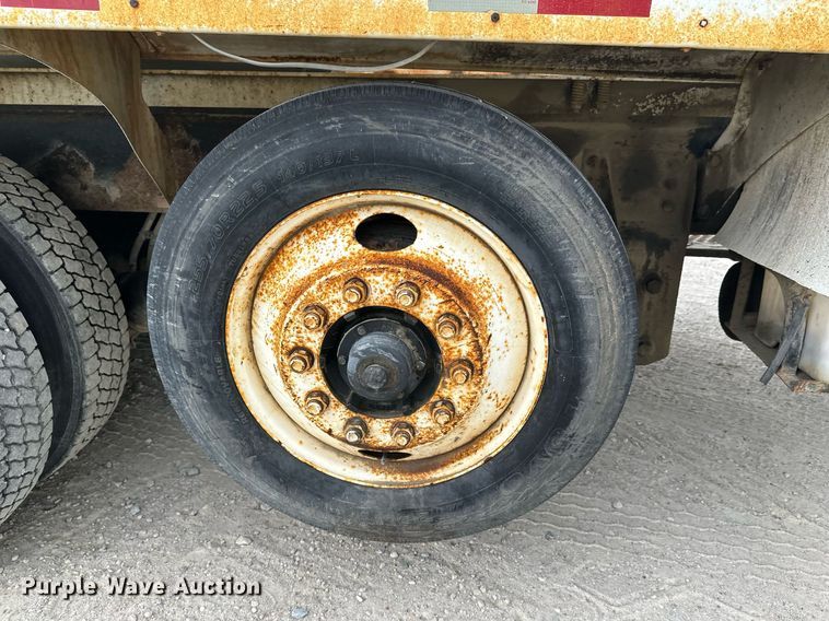 image for item DW4261 2006 Kenworth  W900 ready mix truck