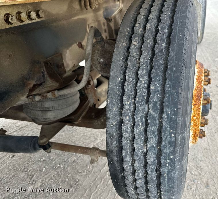 image for item DW4261 2006 Kenworth  W900 ready mix truck