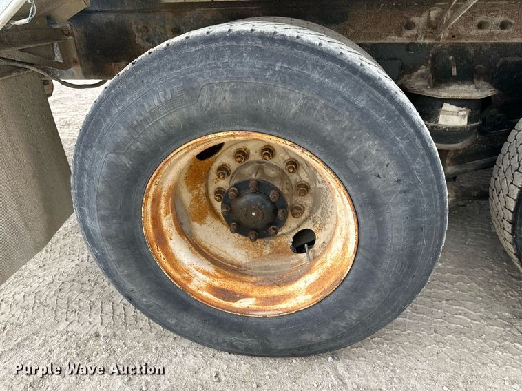 image for item DW4261 2006 Kenworth  W900 ready mix truck