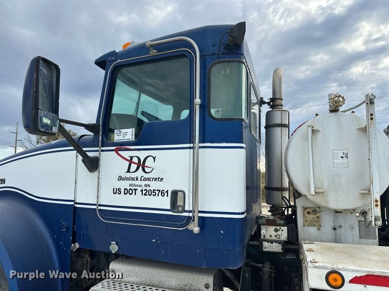 image for item DW4262 2005 Kenworth W900 ready mix truck